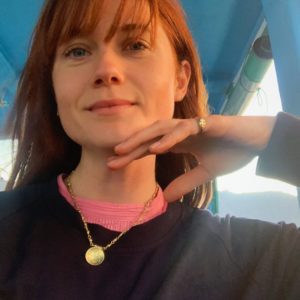 Bonnie Wright biografia: chi è, età, altezza, peso, fidanzato, Instagram e vita privata