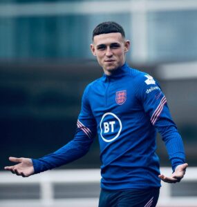 Phil Foden biografia: chi è, età, altezza, peso, tatuaggi, figli, moglie, Instagram e vita privata