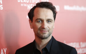 Matthew Rhys biografia: chi è, età, altezza, peso, figli, moglie, carriera, Instagram e vita privata