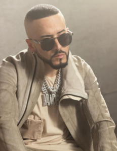 Yandel (Llandel Veguilla Malavé) biografia: chi è, età, altezza, peso, figli, moglie, carriera, Instagram e vita privata