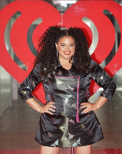 Michelle Buteau biografia: chi è, età, altezza, peso, figli, marito, carriera, Instagram e vita privata