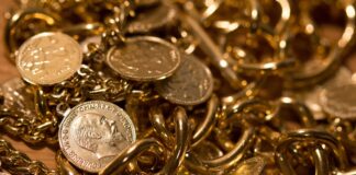 Come pulire l'oro vecchio e nuovo Guida completa e consigli utili