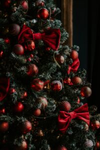 Perché l'albero di Natale si toglie dopo l'Epifania? Significato, origine e quando disfarlo