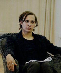 Frank Dillane chi è? Biografia, età, carriera, partner, Instagram e vita privata