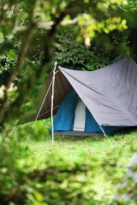 Come Lavare e Conservare una Tenda da Campeggio: Guida Completa