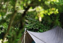 Come Lavare e Conservare una Tenda da Campeggio: Guida Completa