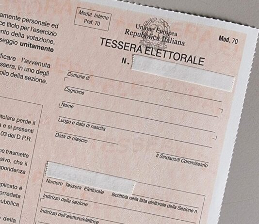 Come Richiedere la Tessera Elettorale: Guida Completa